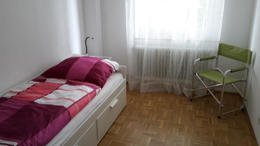 Schoene Ferien Und Messewohnung Naehe Duesseldorf Und Koeln Haan Eksteriør billede